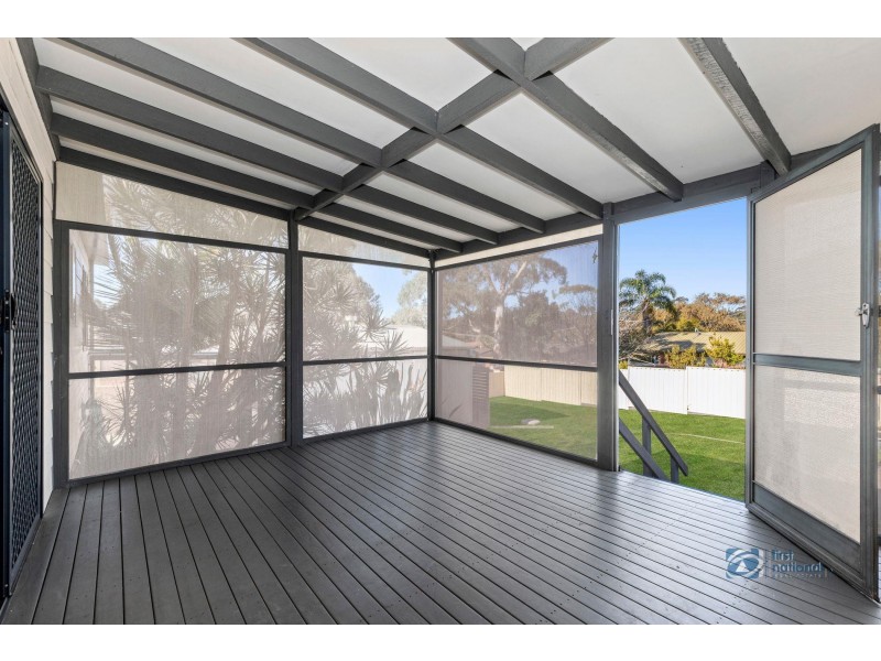 36 Lyra Drive, Lake Tabourie NSW 2539