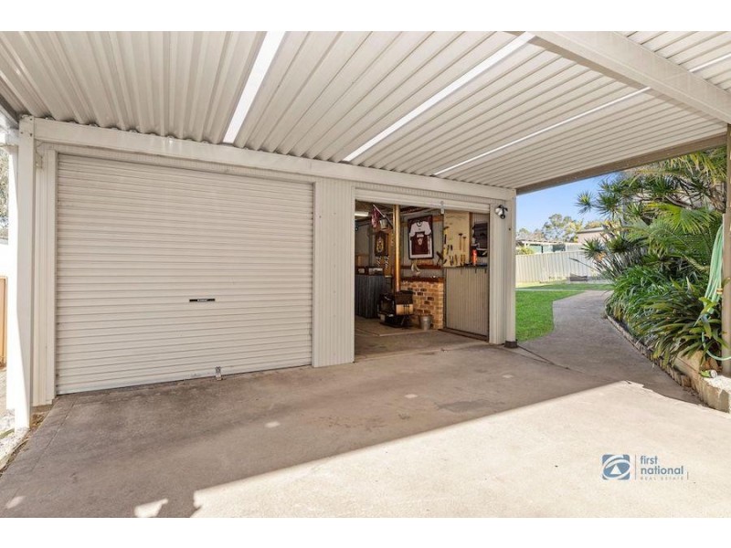 36 Lyra Drive, Lake Tabourie NSW 2539