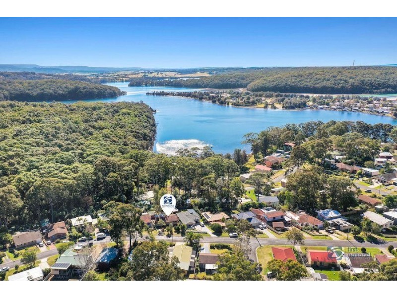 49 Wyoming Avenue, Burrill Lake NSW 2539