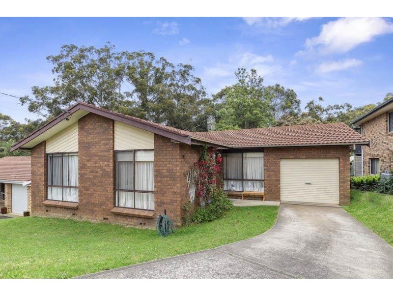 19 Valley Drive, Mollymook NSW 2539