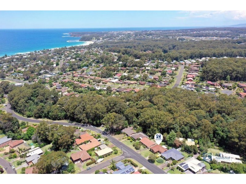 19 Valley Drive, Mollymook NSW 2539