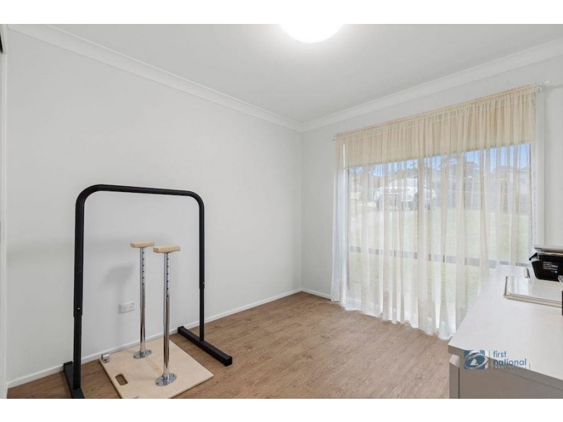 19 Valley Drive, Mollymook NSW 2539