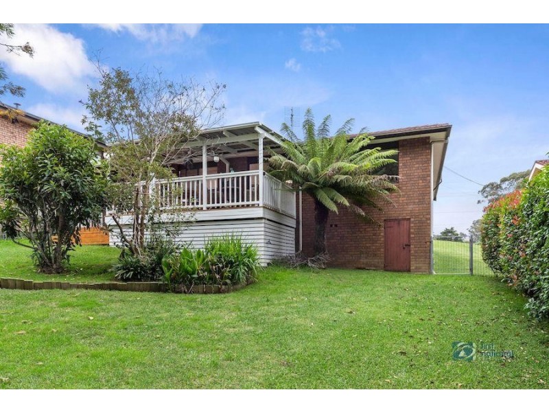 19 Valley Drive, Mollymook NSW 2539