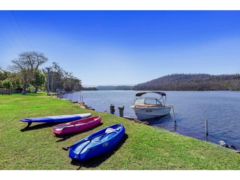 15 Garrad Way, Lake Conjola NSW 2539