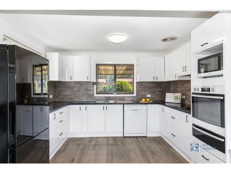 15 Garrad Way, Lake Conjola NSW 2539