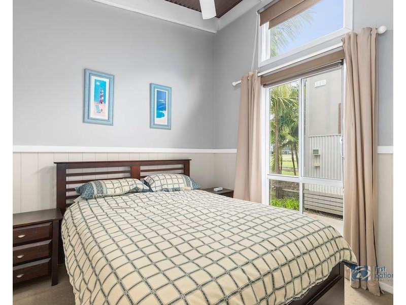 190/425 Princes Highway, Lake Tabourie NSW 2539