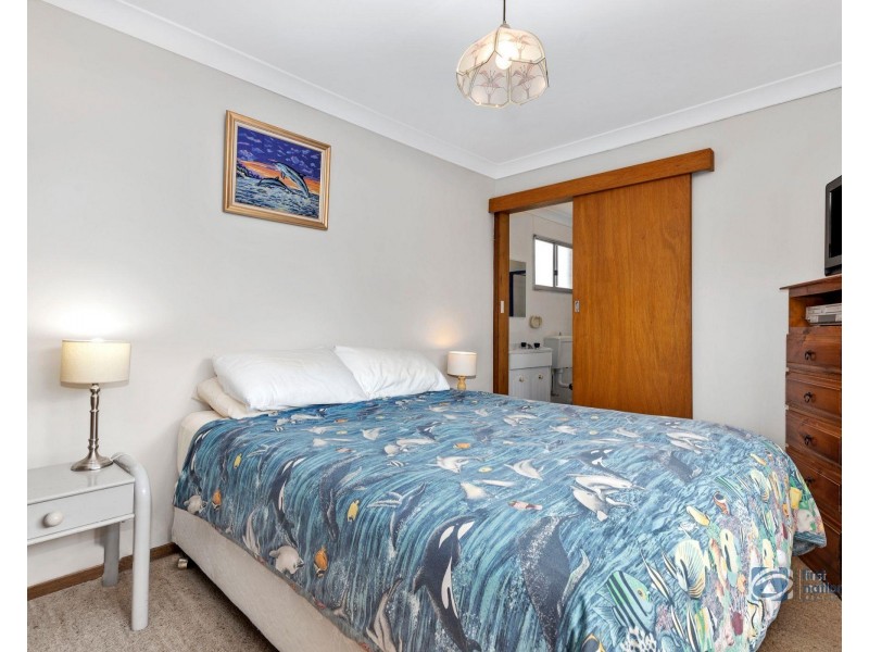 33  Bushland Avenue, Mollymook NSW 2539