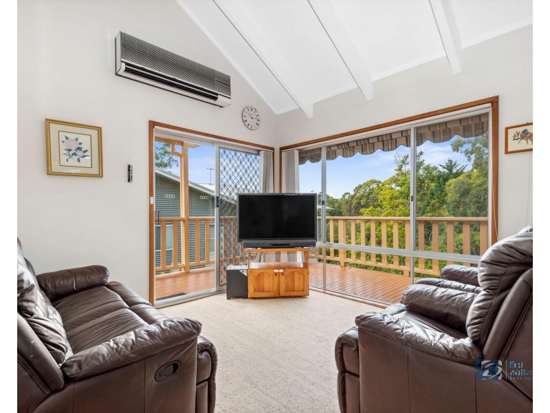 33  Bushland Avenue, Mollymook NSW 2539