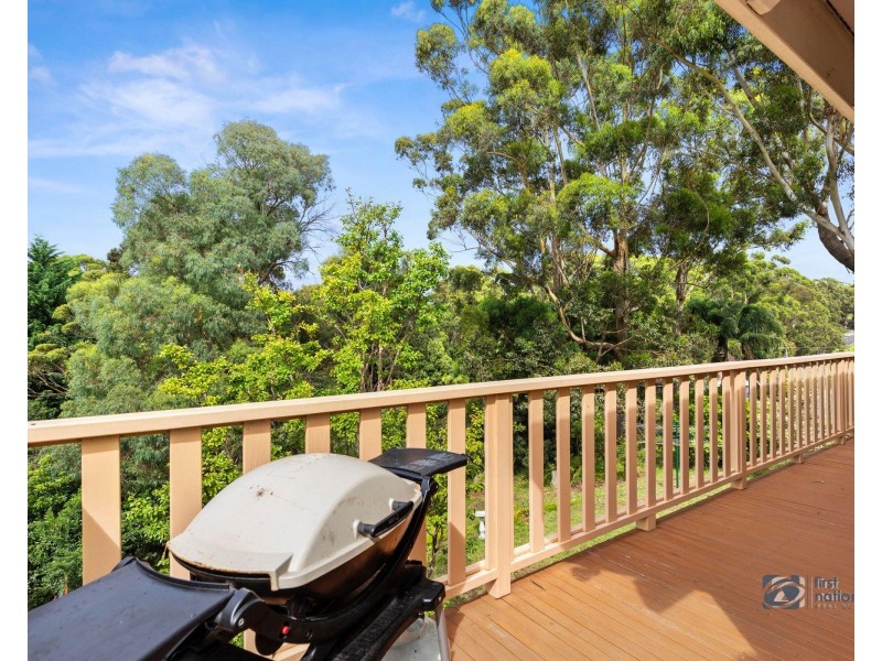 33  Bushland Avenue, Mollymook NSW 2539
