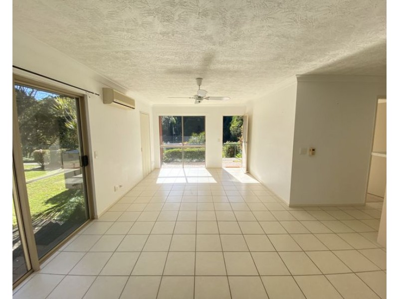 16 Lakeside Drive, Murwillumbah NSW 2484