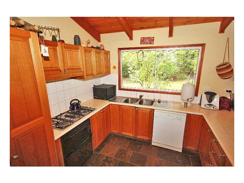 114 Glenock Road, Uki NSW 2484