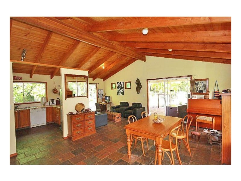 114 Glenock Road, Uki NSW 2484