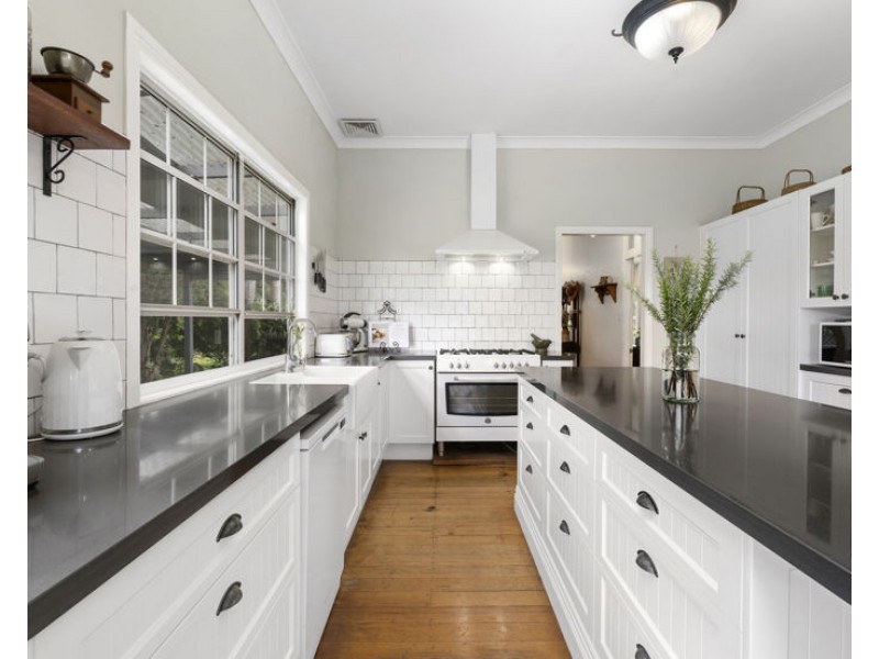 797 Numinbah Rd, Crystal Creek NSW 2484