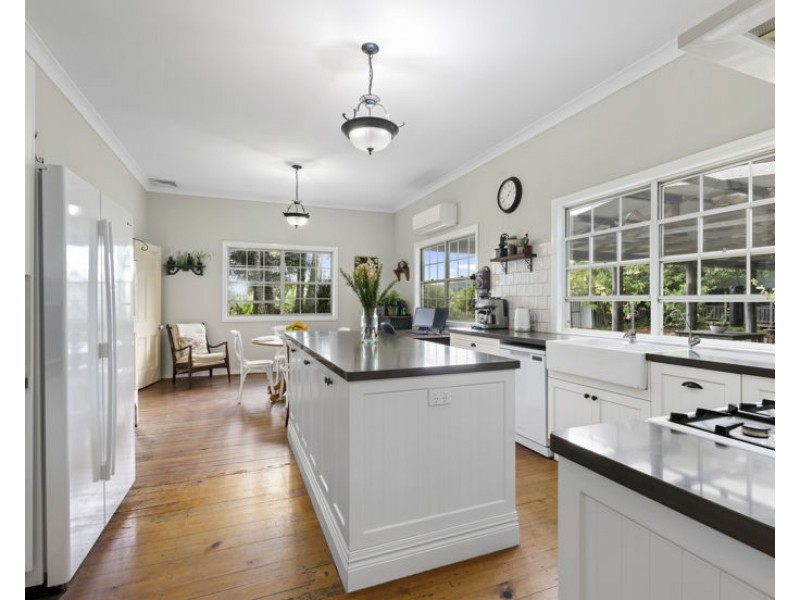 797 Numinbah Rd, Crystal Creek NSW 2484