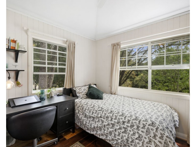 797 Numinbah Rd, Crystal Creek NSW 2484