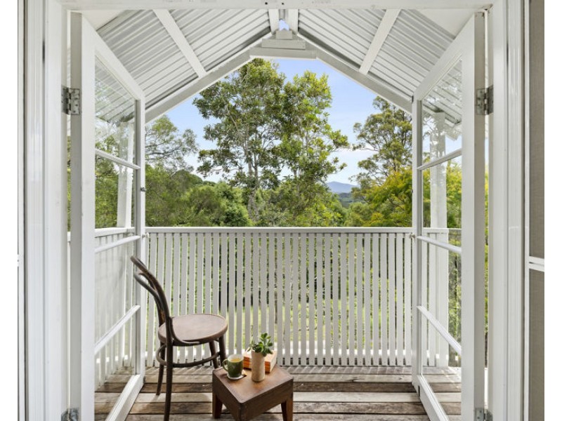 797 Numinbah Rd, Crystal Creek NSW 2484