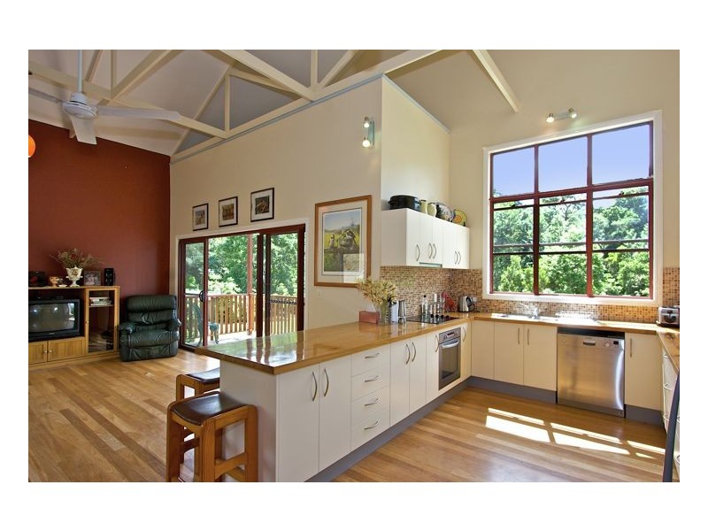 13 Pigeonberry Road, Nobbys Creek NSW 2484