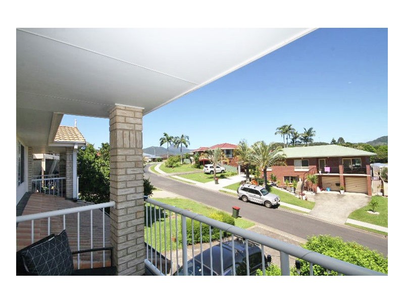 18 Castlefield Drive, Murwillumbah NSW 2484