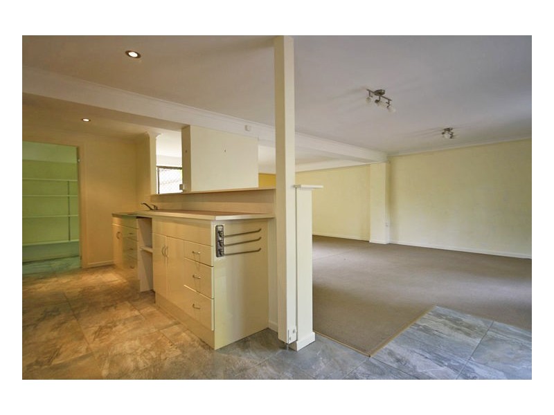 8 Blacksmiths Lane, Uki NSW 2484