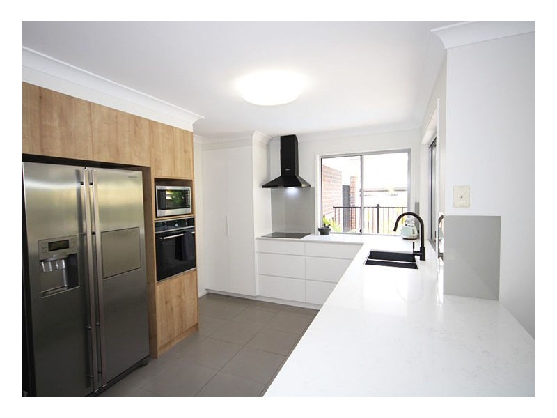 18 Silky Oak Court, Bray Park NSW 2484