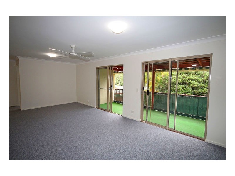 6 Oasis Walk, Murwillumbah NSW 2484