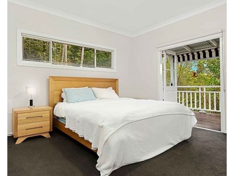 15 Ryder Street, Uki NSW 2484