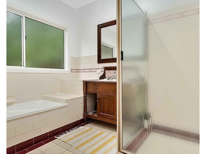 15 Ryder Street, Uki NSW 2484