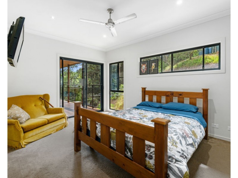 149 Braeside Drive, Uki NSW 2484