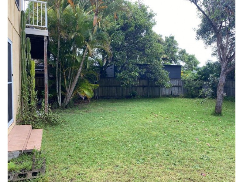 2/7 Peninsula Street, Hastings Point NSW 2489