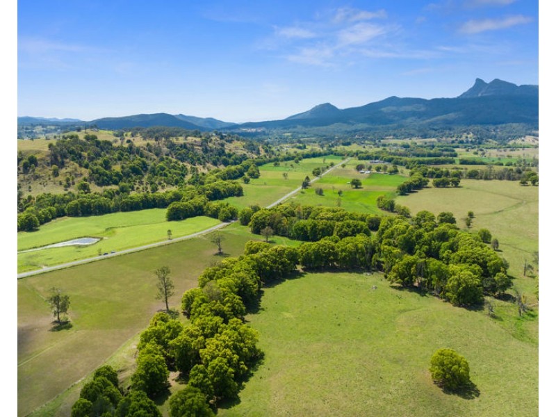 149 Pumpenbil Road, Tyalgum NSW 2484