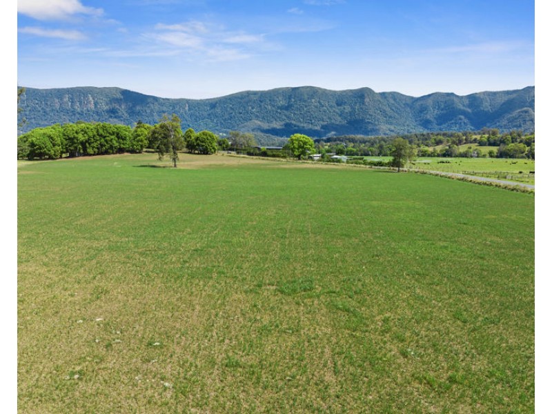 149 Pumpenbil Road, Tyalgum NSW 2484