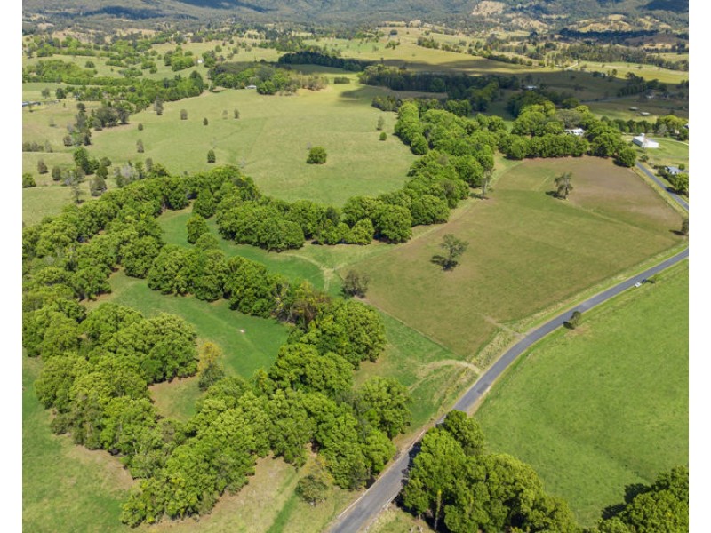 149 Pumpenbil Road, Tyalgum NSW 2484