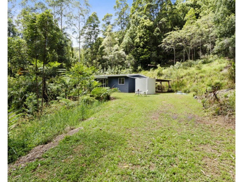 150 Braeside Drive, Uki NSW 2484