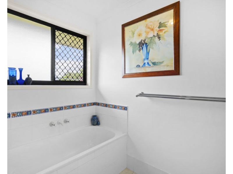 25 Barlee Drive, Fernvale NSW 2484