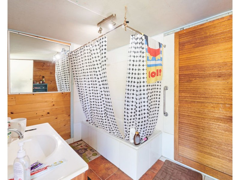 31 Broadway, Burringbar NSW 2483