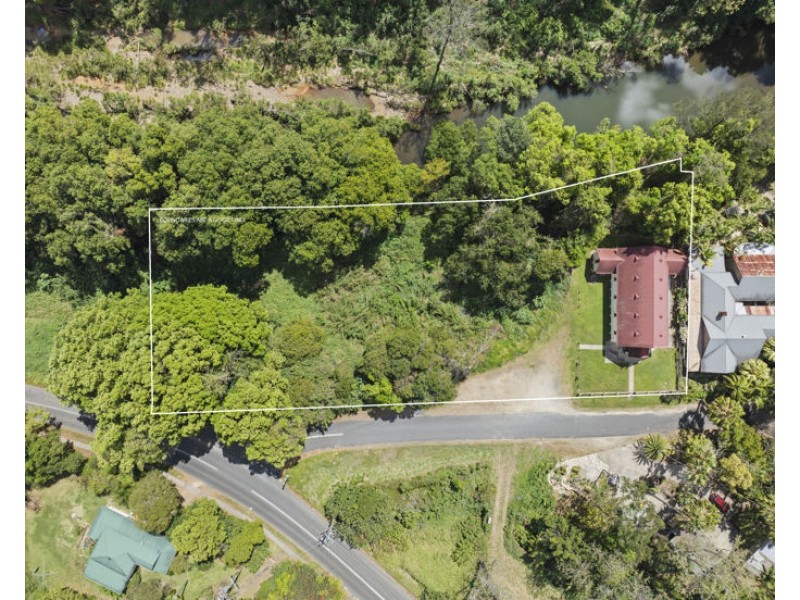 7 Old Convent Road, Uki NSW 2484