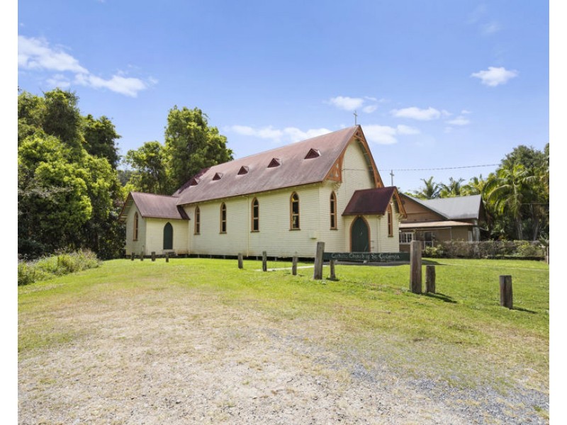 7 Old Convent Road, Uki NSW 2484