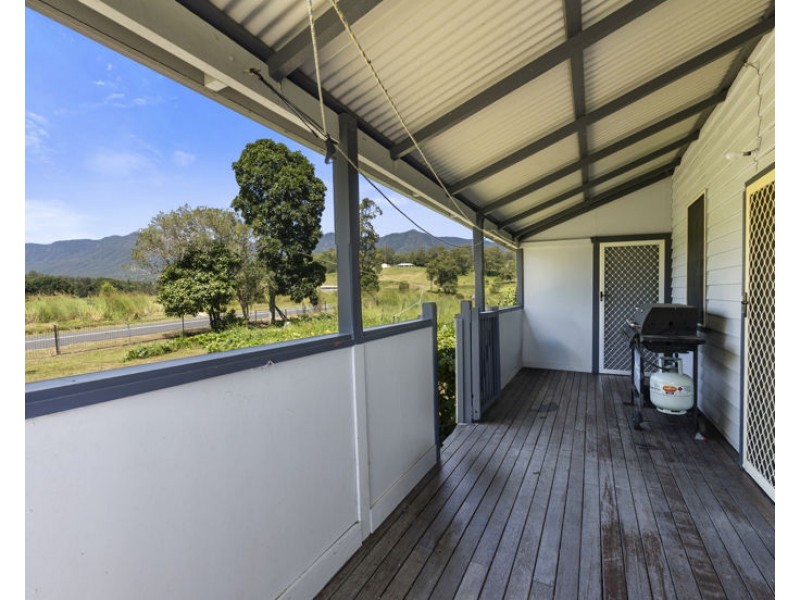 495 Brays Creek Road, Pumpenbil NSW 2484
