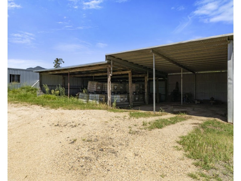 495 Brays Creek Road, Pumpenbil NSW 2484