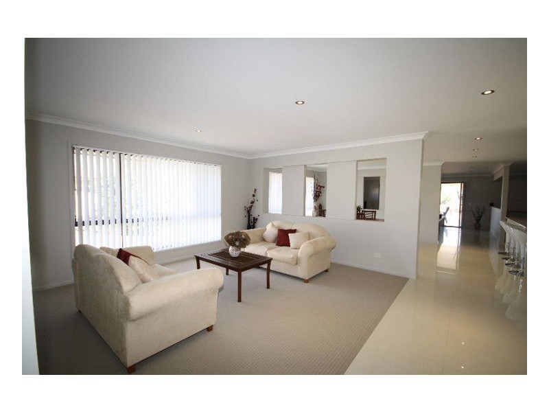 42 Castlefield Drive, Murwillumbah NSW 2484