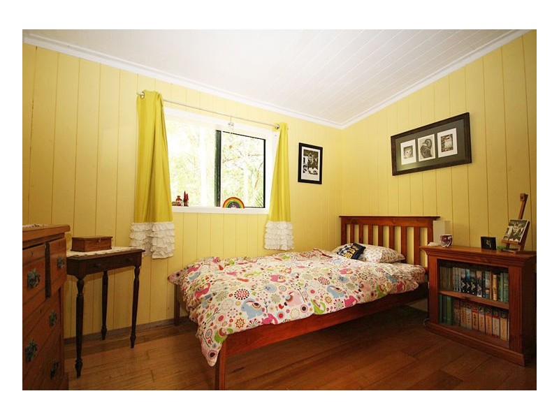 64 Bonnydoon Road, Uki NSW 2484