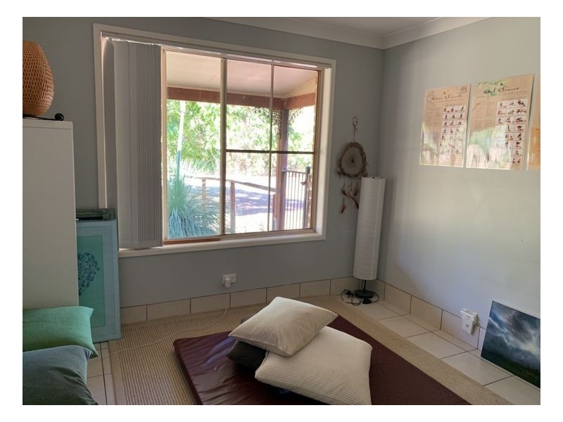53 Braeside Drive, Uki NSW 2484