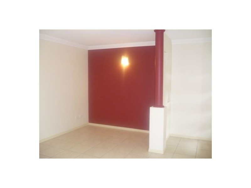 7/11 Juba Street, Riverhills QLD 4074