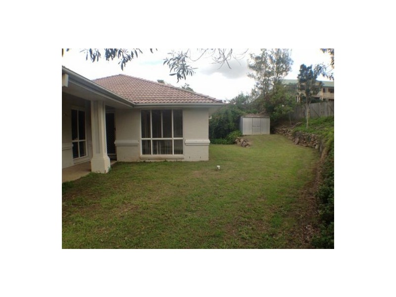 6 Harold Close, Sinnamon Park QLD 4073