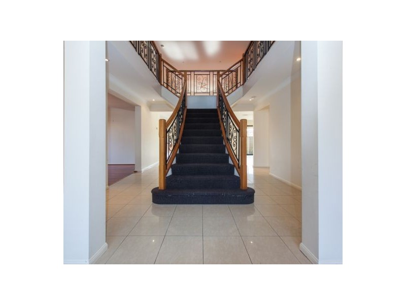 10 Chevron Close, Forest Lake QLD 4078