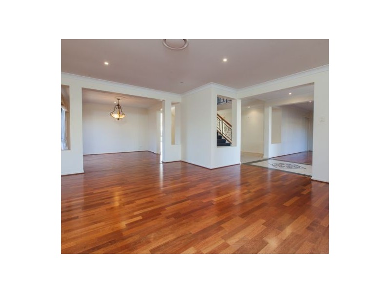 10 Chevron Close, Forest Lake QLD 4078