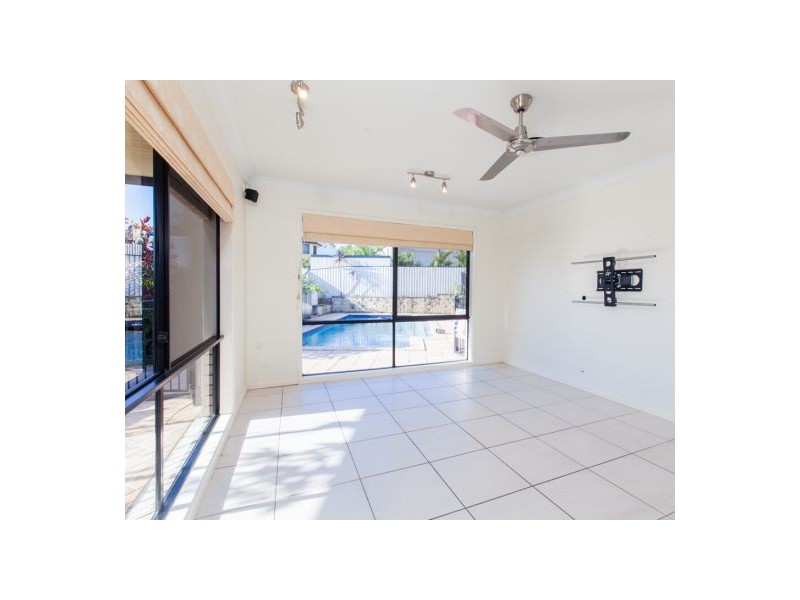 10 Chevron Close, Forest Lake QLD 4078