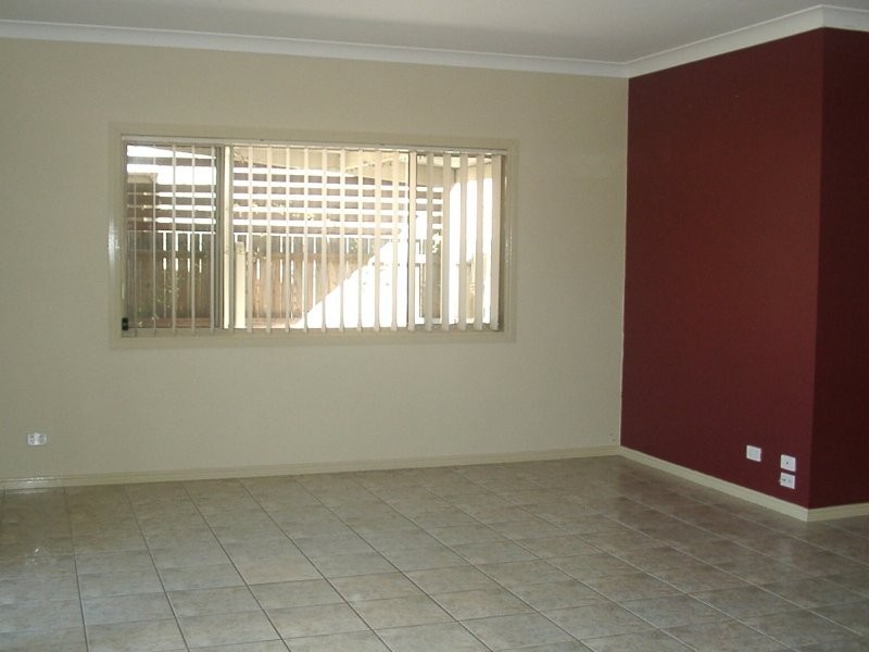 21 Hyde Place, Forest Lake QLD 4078