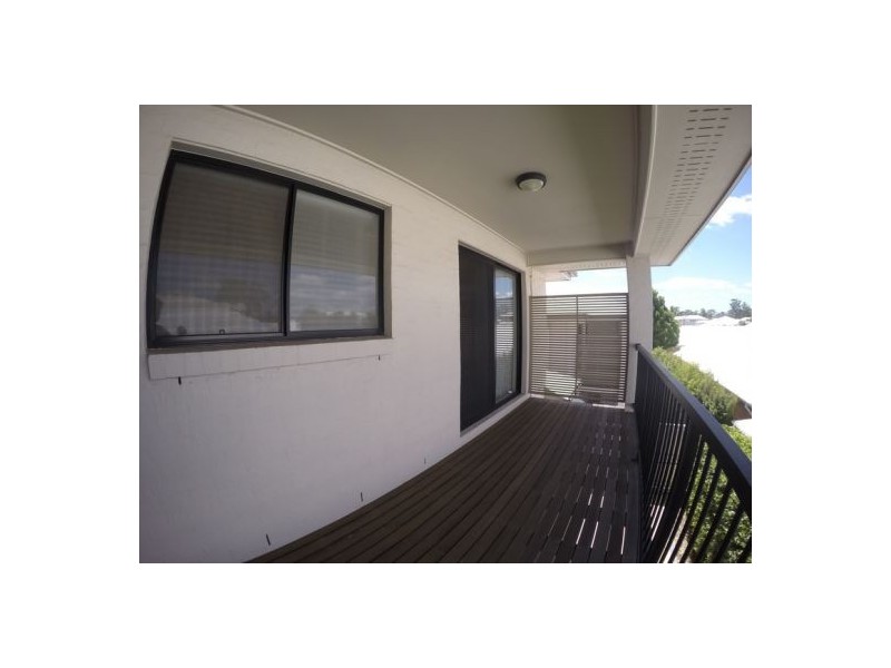 9/5 Central Avenue, Mount Ommaney QLD 4074