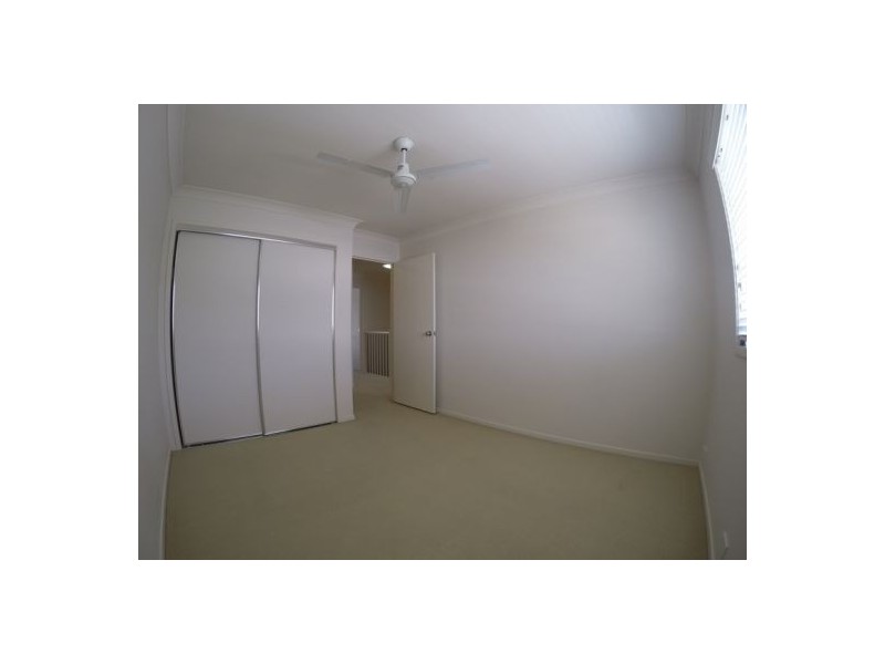 9/5 Central Avenue, Mount Ommaney QLD 4074